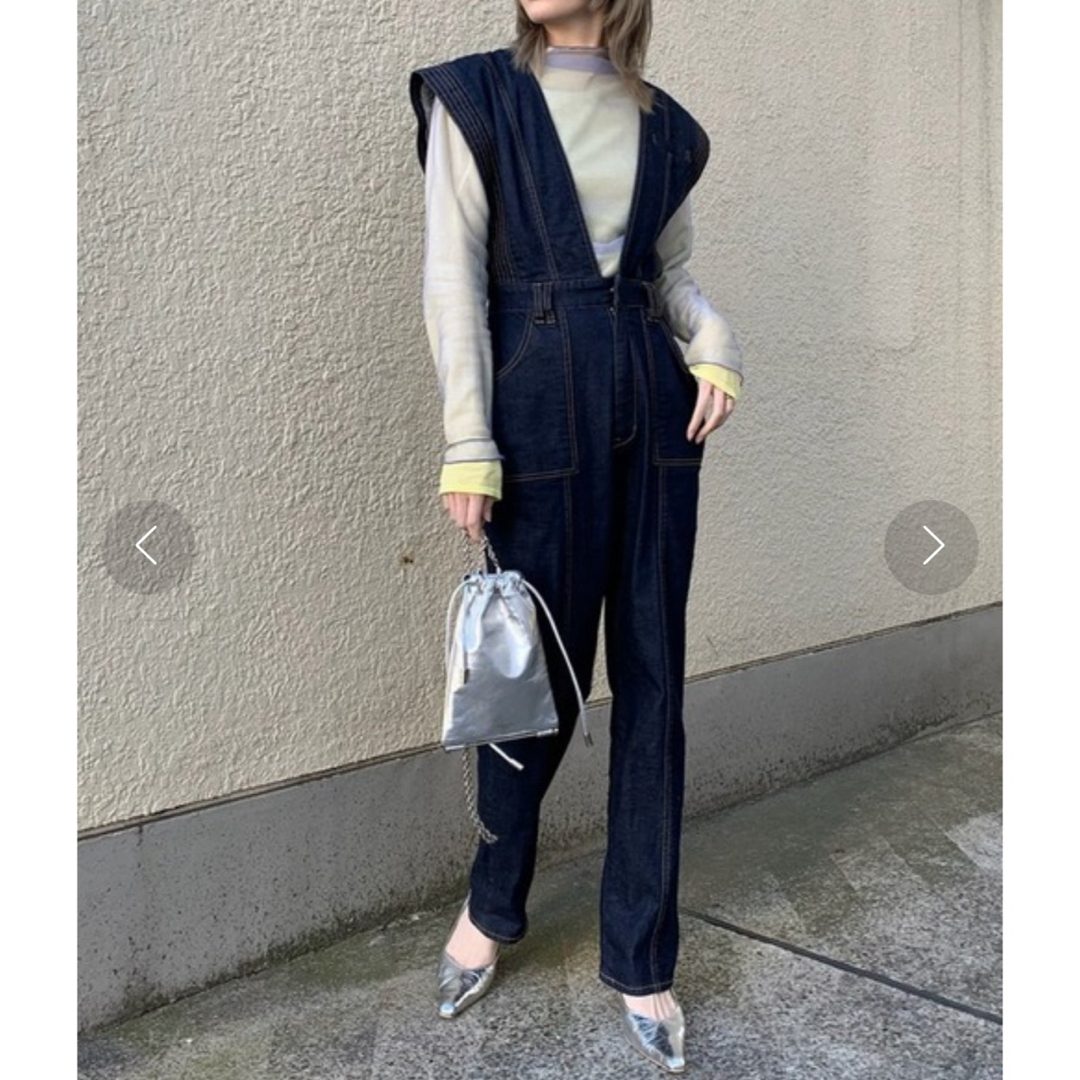 Ameri VINTAGE - Ameri V NECK DENIM JUMPSUITの通販 by runrun Ameri VINTAGE - Ameri V NECK DENIM JUMPSUITの通販 by runrun