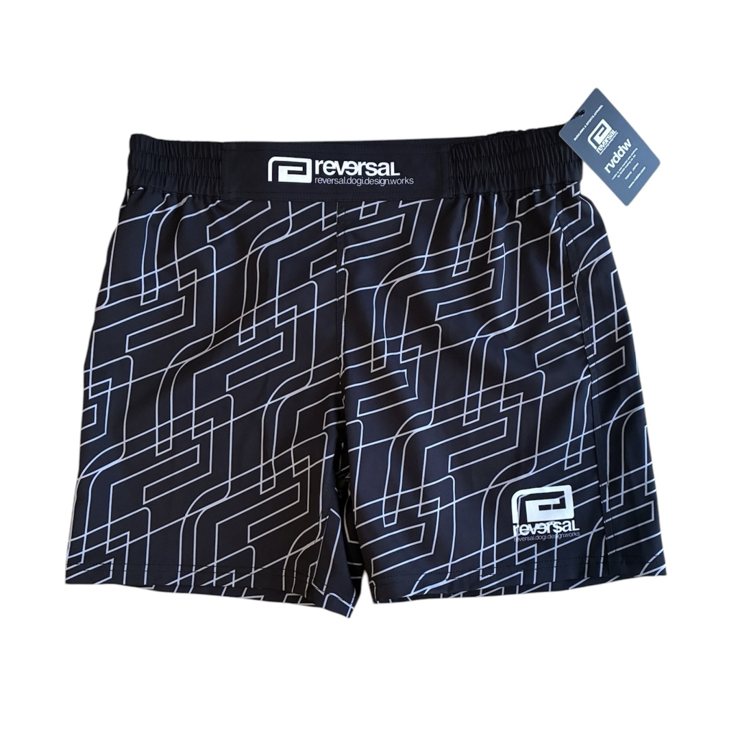 reversal - リバーサル ファイトショーツ XL 3点まとめ売りの reversal - リバーサル ファイトショーツ XL 3点まとめ売りの