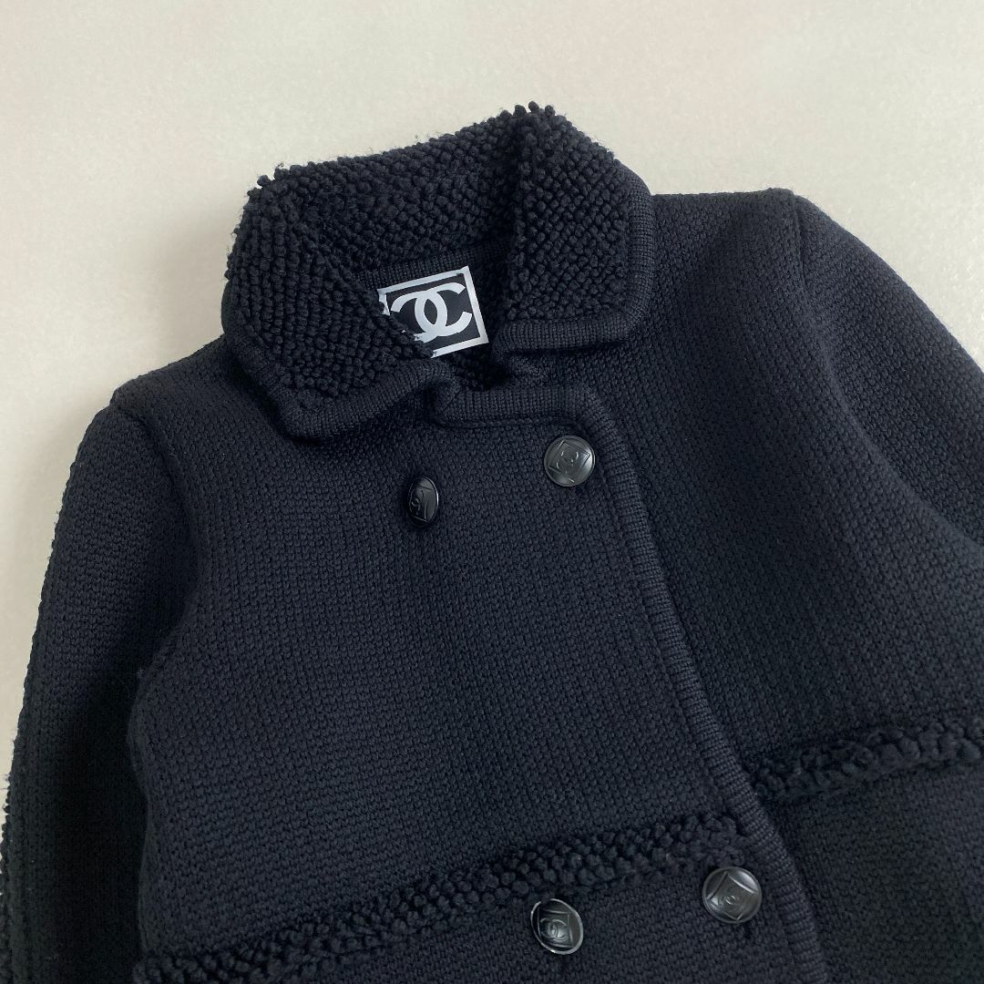 CHANEL - シャネル ジャケット CHANEL ニット ダブル ココボタン CHANEL - シャネル ジャケット CHANEL ニット ダブル ココボタン