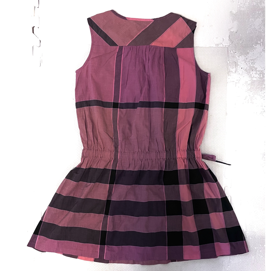 BURBERRY - 【美品】☆BURBERRY☆ノースリーブワンピースひ BURBERRY - 【美品】☆BURBERRY☆ノースリーブワンピースひ
