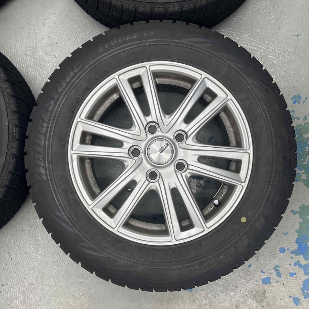 BRIDGESTONE - ヴォクシースタッドレスタイヤホイル付195/65R15 BRIDGESTONE - ヴォクシースタッドレスタイヤホイル付195/65R15