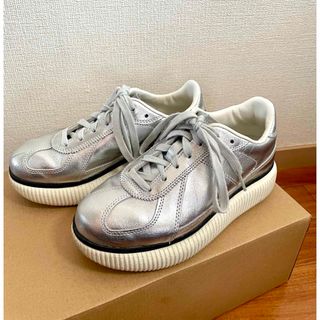Onitsuka Tiger - ALLY オニツカタイガー タイガー アリー Onitsuka Tiger - ALLY オニツカタイガー タイガー アリー
