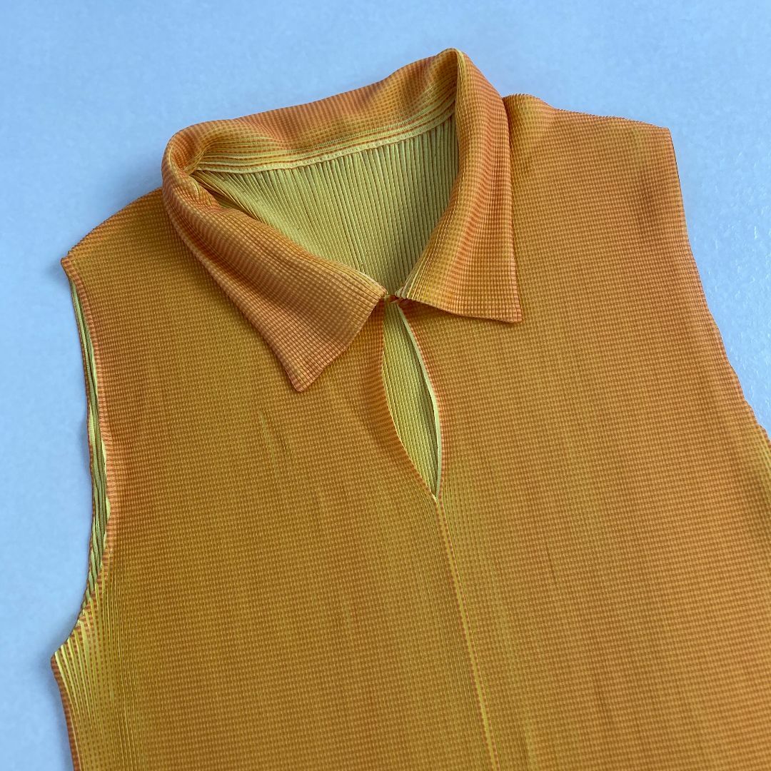 PLEATS PLEASE ISSEY MIYAKE - 美品 プリーツプリーズ ブラウス PLEATS PLEASE ISSEY MIYAKE - 美品 プリーツプリーズ ブラウス