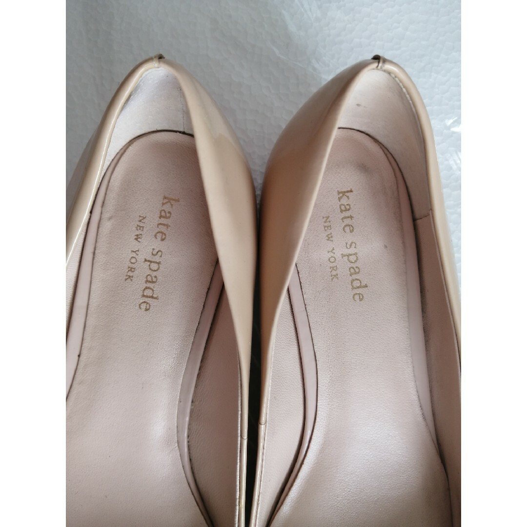 kate spade NEW YORK - kate spade パンプス ベージュの通販 by kate spade NEW YORK - kate spade パンプス ベージュの通販 by