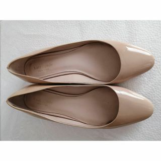 kate spade NEW YORK - kate spade パンプス ベージュの通販 by kate spade NEW YORK - kate spade パンプス ベージュの通販 by