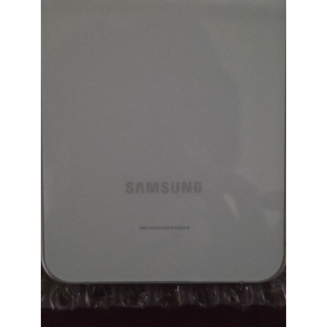 Galaxy S24 FE 128GB グレー SM-S721Q SIMフリー版の通販 by Galaxy S24 FE 128GB グレー SM-S721Q SIMフリー版の通販 by