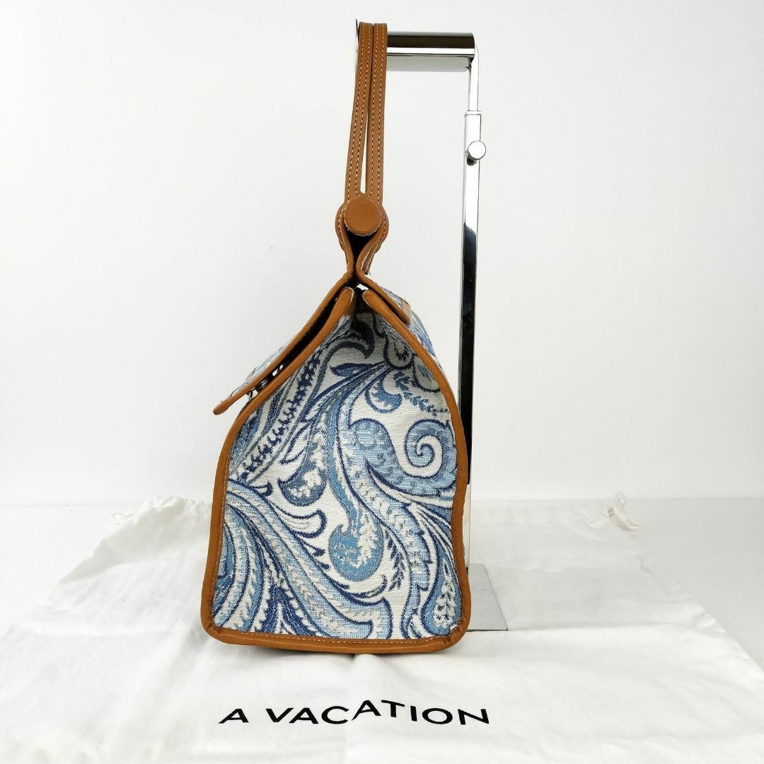 A VACATION - アートな魅力✨ アヴァケーション ハンドバッグ A VACATION - アートな魅力✨ アヴァケーション ハンドバッグ