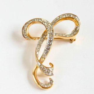 NINA RICCI(ブローチ/コサージュ)のフリマアイテム一覧 NINA RICCI(ブローチ/コサージュ)のフリマアイテム一覧