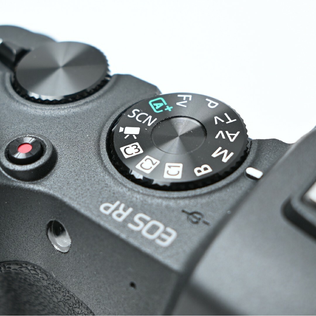 Canon - 【残保証あり】Canon EOS RPの通販 by けむさん's shop Canon - 【残保証あり】Canon EOS RPの通販 by けむさん's shop