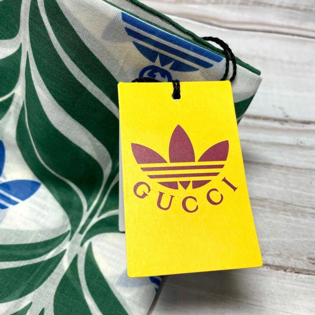 GUCCI - GUCCI × Adidas スカーフ シルク ハンカチ 90cm ロゴの GUCCI - GUCCI × Adidas スカーフ シルク ハンカチ 90cm ロゴの
