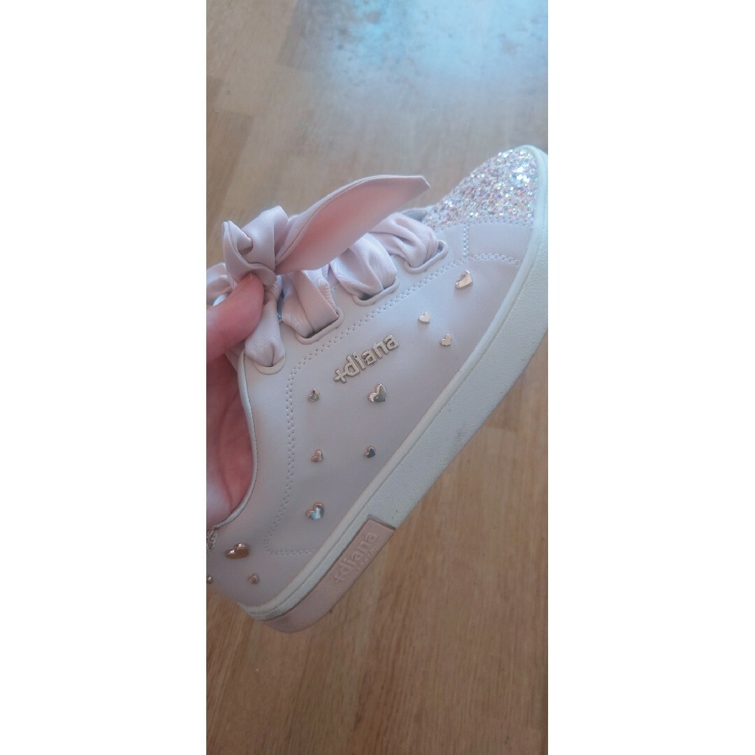 DIANA - ダイアナ♡バレンタイン限定♡スニーカー23cmの通販 by DIANA - ダイアナ♡バレンタイン限定♡スニーカー23cmの通販 by