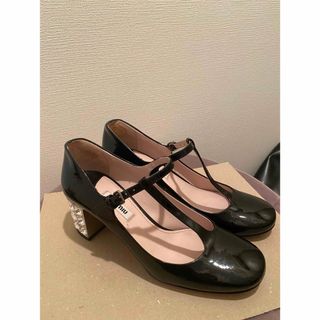 MIU MIU(ハイヒール/パンプス)のフリマアイテム一覧 MIU MIU(ハイヒール/パンプス)のフリマアイテム一覧