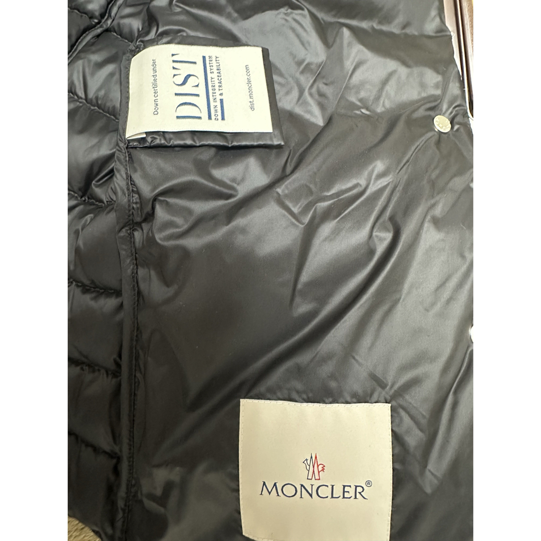 MONCLER - 【美品】MONCLER モンクレール ダウンベスト MONCLER - 【美品】MONCLER モンクレール ダウンベスト