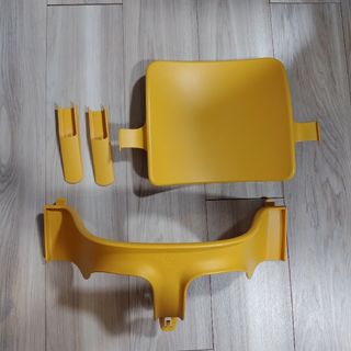 Stokke(イエロー/黄色系)のフリマアイテム一覧 Stokke(イエロー/黄色系)のフリマアイテム一覧