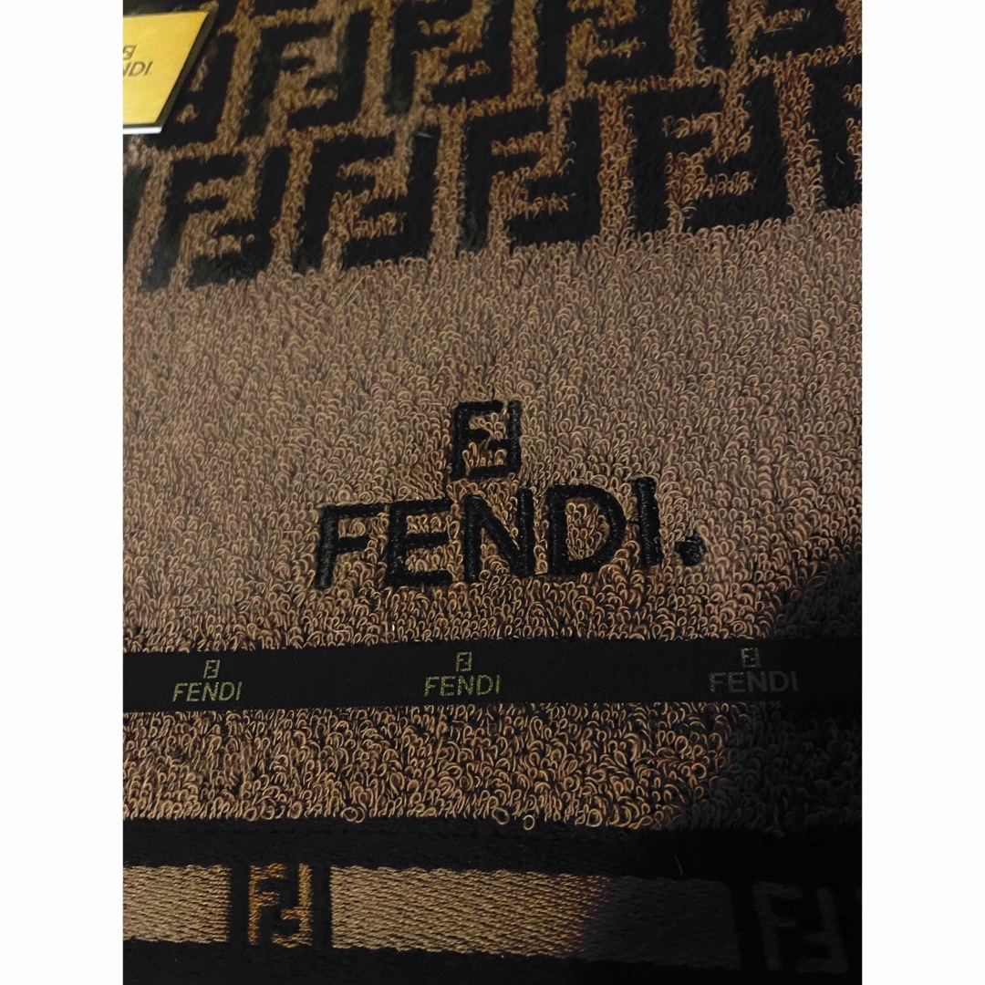 FENDI - (新品未使用)フェンディ バスタオルの通販 by ミント's FENDI - (新品未使用)フェンディ バスタオルの通販 by ミント's
