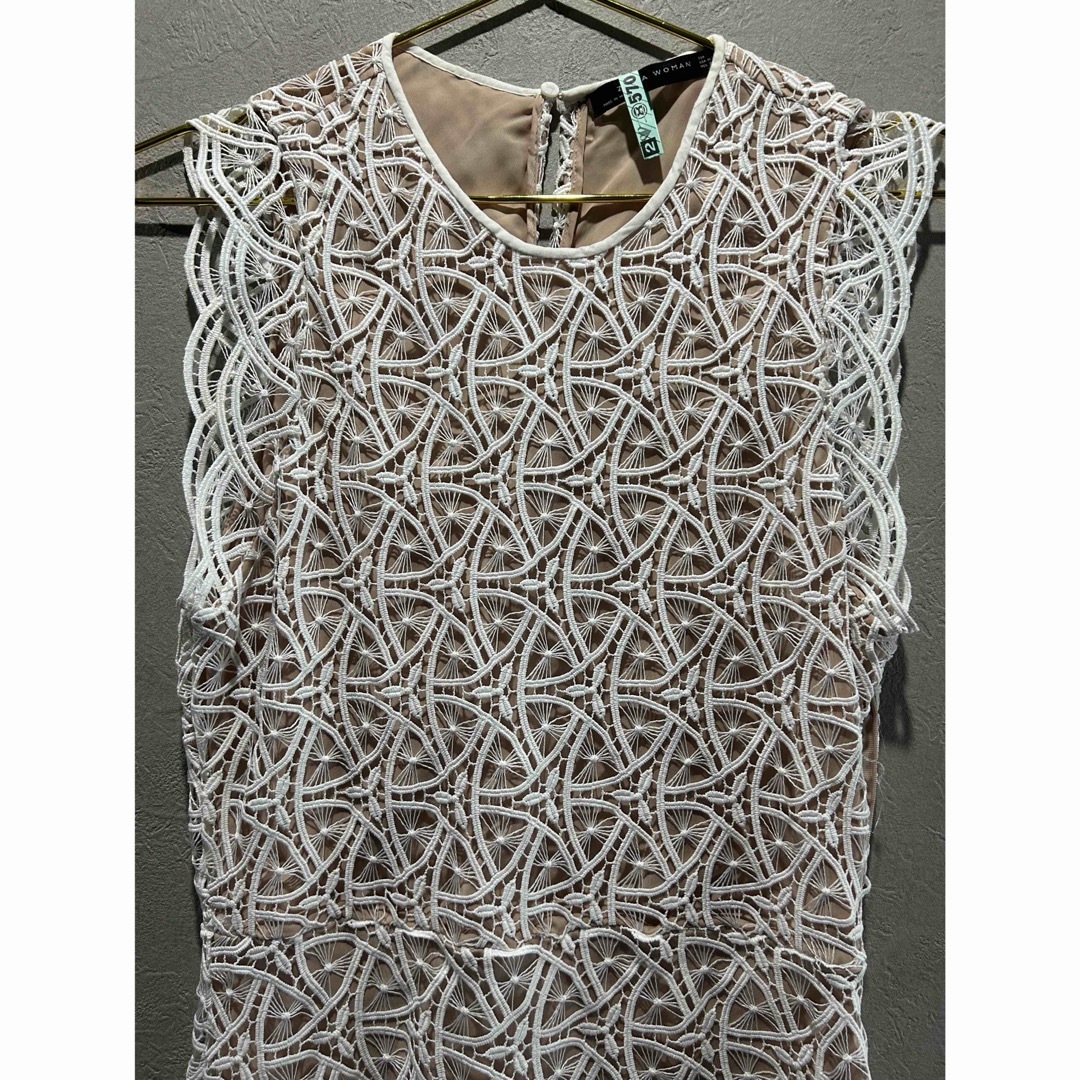 ZARA - 美品☆ZARA☆ホワイトレースタイト膝丈ワンピースドレスM ZARA - 美品☆ZARA☆ホワイトレースタイト膝丈ワンピースドレスM