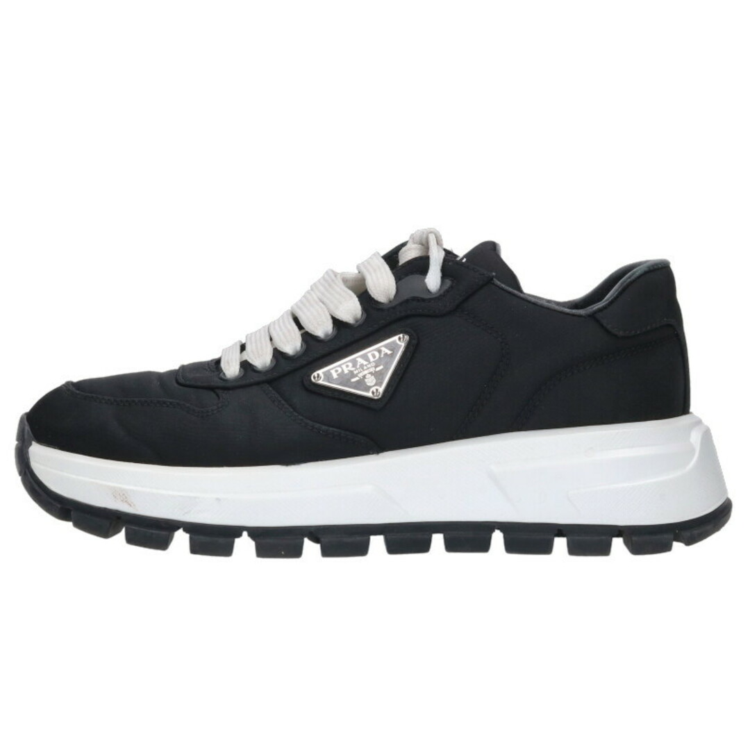PRADA - プラダ 1E804M RE-NYLONトライアングルロゴスニーカー PRADA - プラダ 1E804M RE-NYLONトライアングルロゴスニーカー