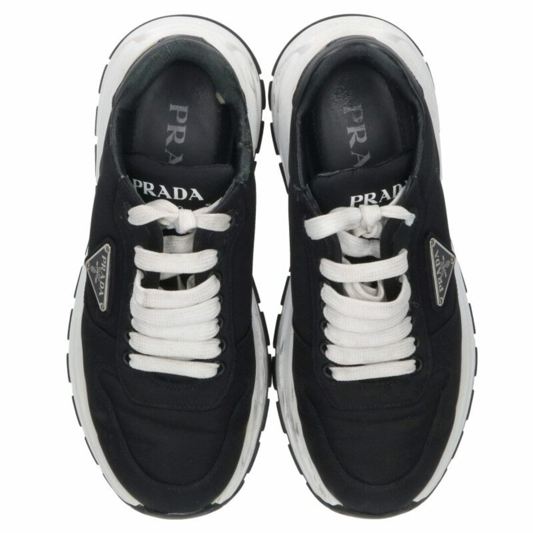 PRADA - プラダ 1E804M RE-NYLONトライアングルロゴスニーカー PRADA - プラダ 1E804M RE-NYLONトライアングルロゴスニーカー