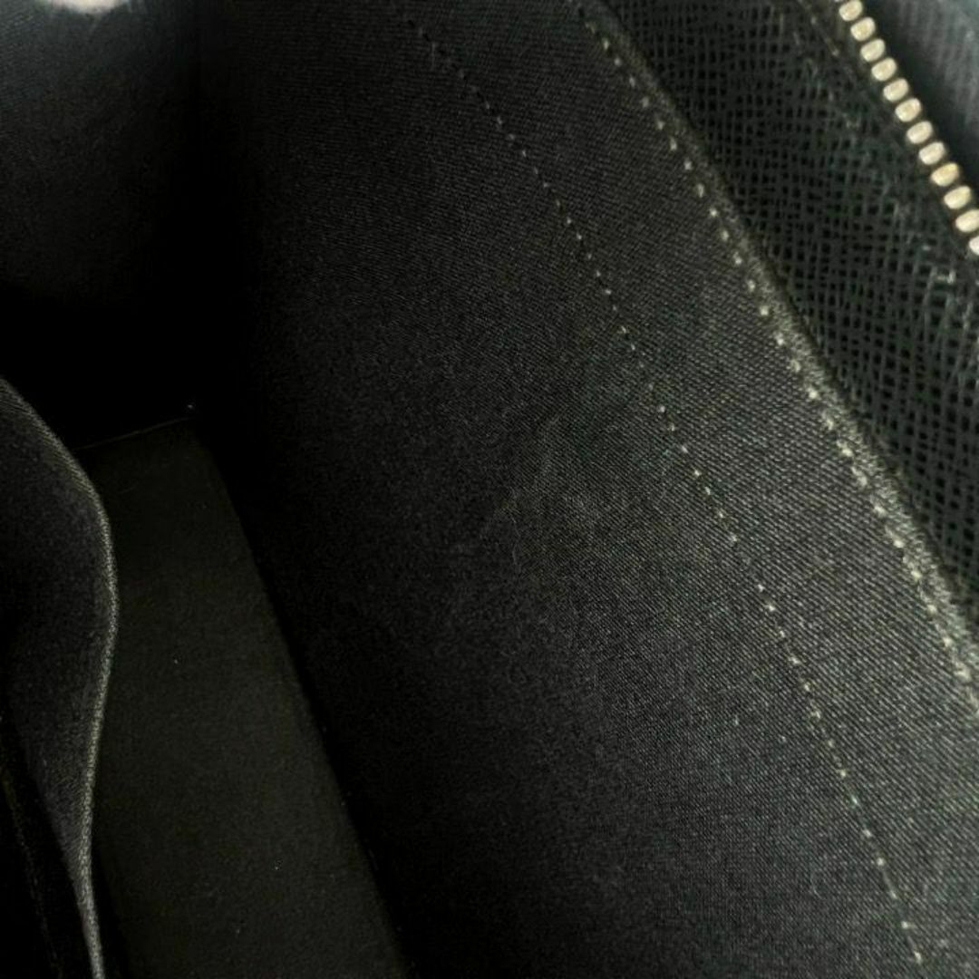 LOUIS VUITTON - ✨良品✨ ルイヴィトン タイガ ポルトドキュ LOUIS VUITTON - ✨良品✨ ルイヴィトン タイガ ポルトドキュ