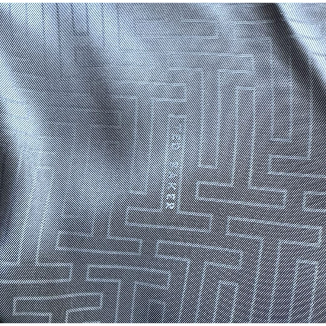 TED BAKER - ☆新品・タグ付き☆TED BAKER サテン テーラード TED BAKER - ☆新品・タグ付き☆TED BAKER サテン テーラード