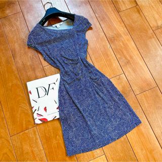 DIANE von FURSTENBERG - 日本撤退‼️DIANE von FURSTENBERG DIANE von FURSTENBERG - 日本撤退‼️DIANE von FURSTENBERG