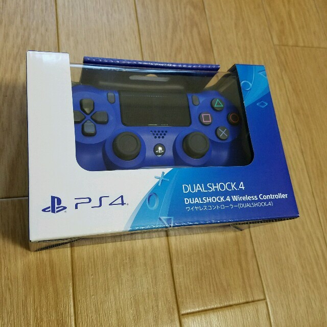 SONY(ソニー)のPS4 DUALSHOCK4 ワイヤレスコントローラー cuh-zct2j12 エンタメ/ホビーのゲームソフト/ゲーム機本体(その他)の商品写真