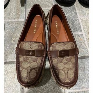COACH(ローファー/革靴)のフリマアイテム一覧 COACH(ローファー/革靴)のフリマアイテム一覧