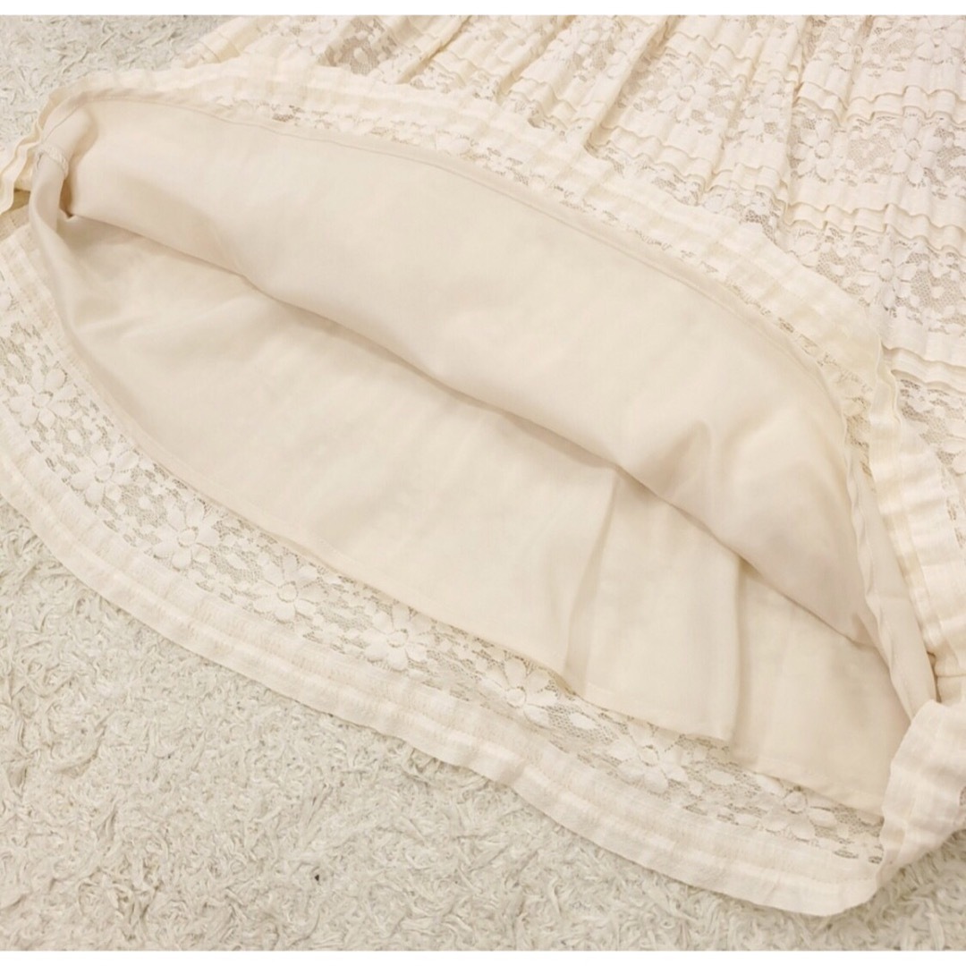RED VALENTINO - 極美品 RED VALENTINOの総レースワンピース RED VALENTINO - 極美品 RED VALENTINOの総レースワンピース