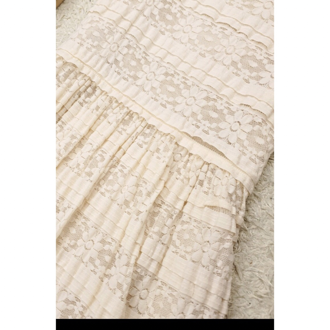 RED VALENTINO - 極美品 RED VALENTINOの総レースワンピース RED VALENTINO - 極美品 RED VALENTINOの総レースワンピース