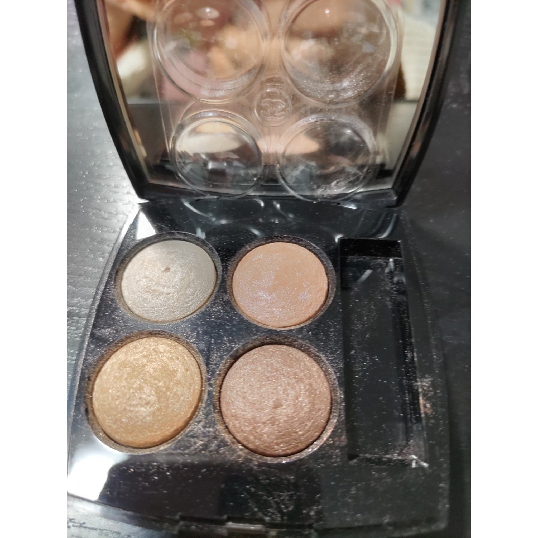 CHANEL - CHANEL アイシャドウ 4色セット キャトル オンブル CHANEL - CHANEL アイシャドウ 4色セット キャトル オンブル