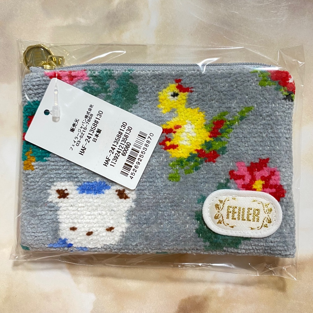 FEILER - 新品フェイラー×ファミリア♡コラボ♡ハイジアップル FEILER - 新品フェイラー×ファミリア♡コラボ♡ハイジアップル