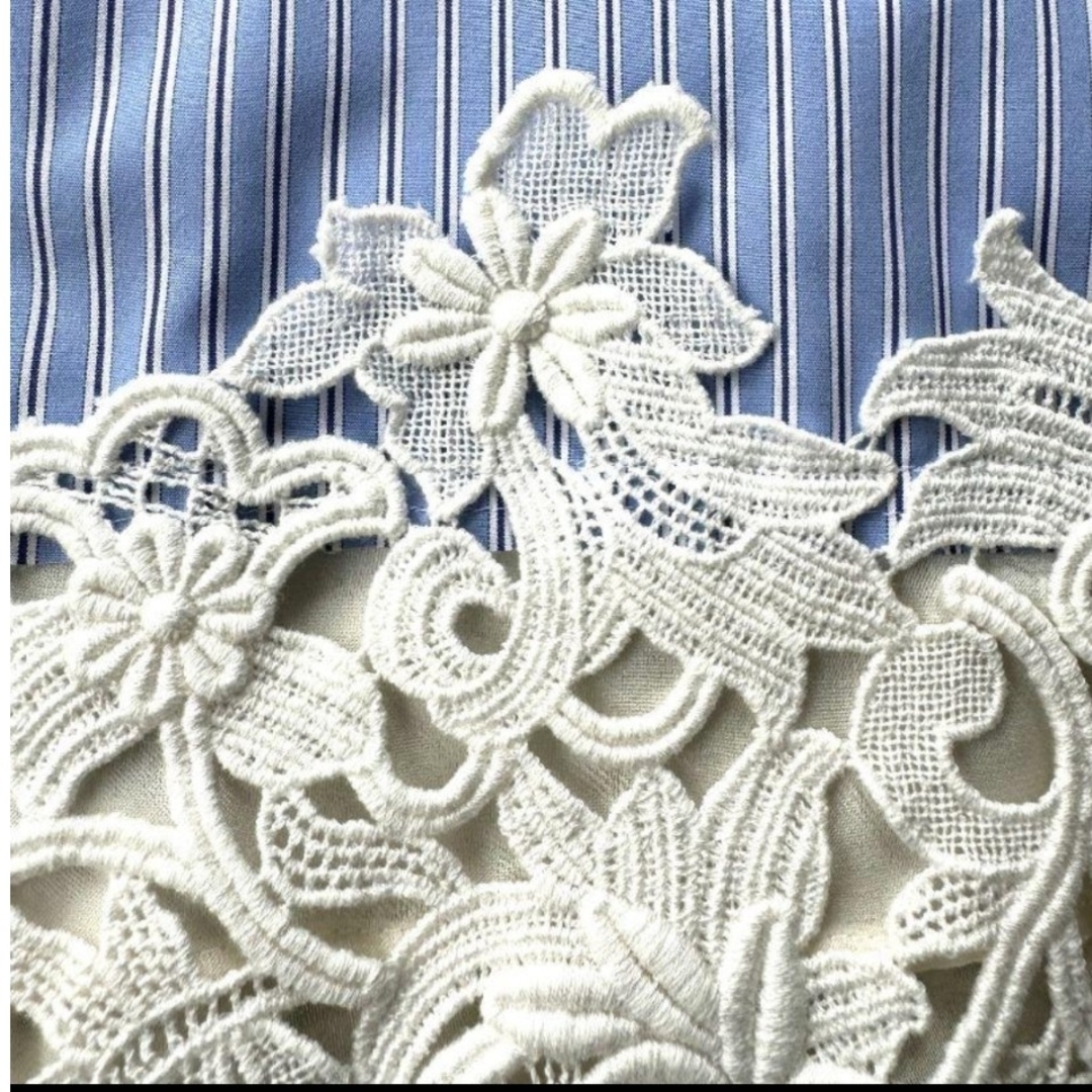 sacai - 新品、未使用、SACAI レース ドッキング シャツの通販 sacai - 新品、未使用、SACAI レース ドッキング シャツの通販