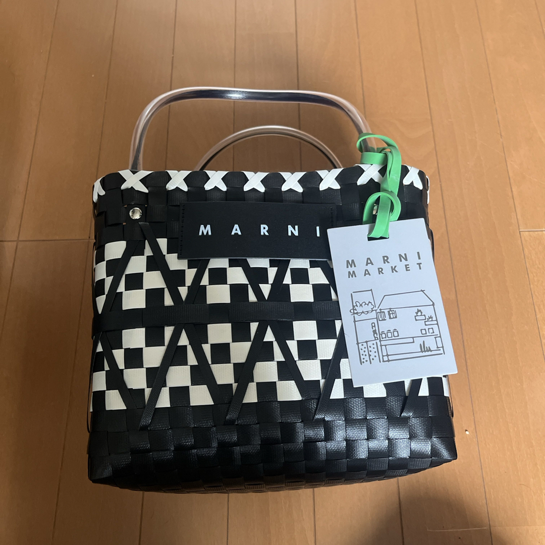 MARNI - マルニカゴバッグトートマーケットMARNIの通販 by シエ MARNI - マルニカゴバッグトートマーケットMARNIの通販 by シエ