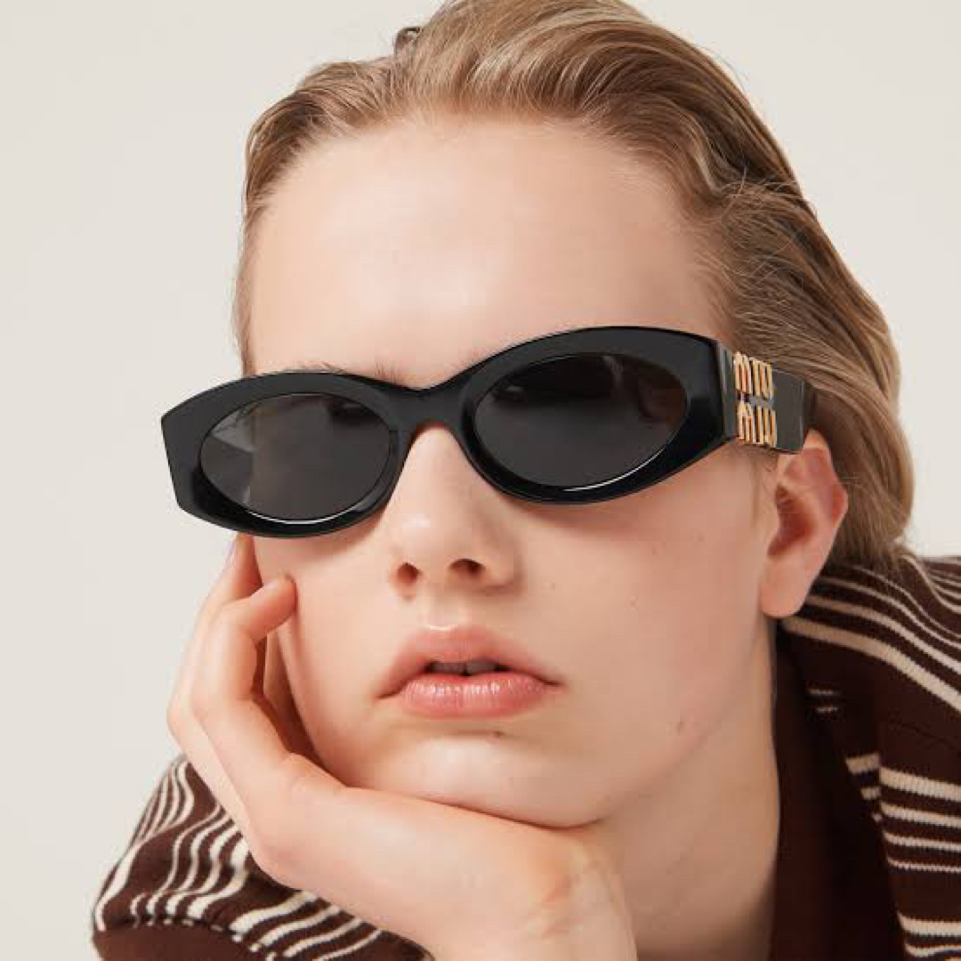 MIU MIU - ミュウミュウ miumiu サングラス 箱付き 美品の通販 MIU MIU - ミュウミュウ miumiu サングラス 箱付き 美品の通販