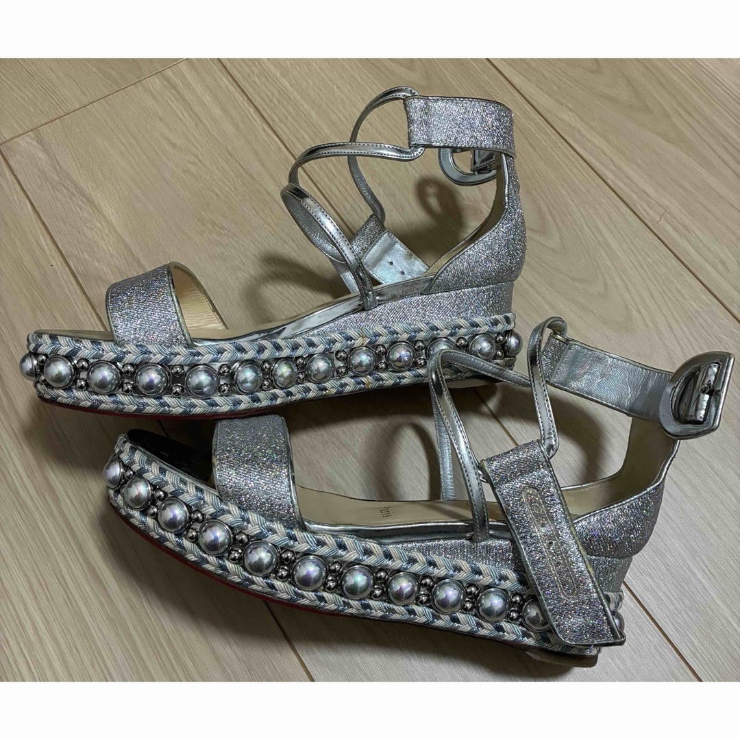 Christian Louboutin - ルブタン シルバー サンダルの通販 by vv Christian Louboutin - ルブタン シルバー サンダルの通販 by vv