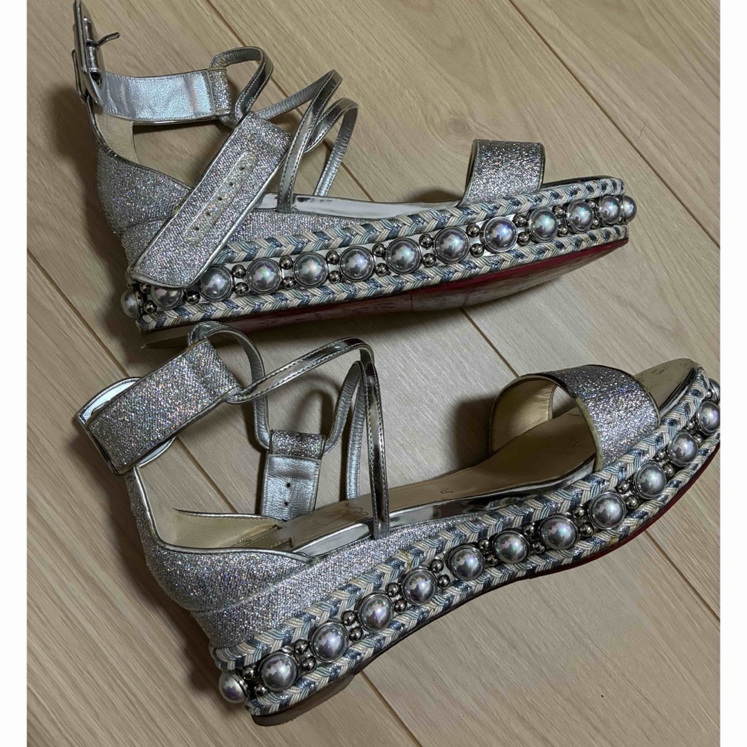 Christian Louboutin - ルブタン シルバー サンダルの通販 by vv Christian Louboutin - ルブタン シルバー サンダルの通販 by vv
