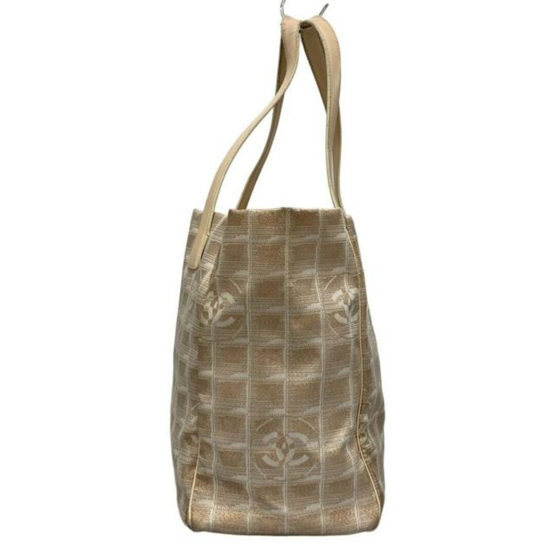 CHANEL - CHANEL(シャネル) トートバッグ ニュートラベルライン CHANEL - CHANEL(シャネル) トートバッグ ニュートラベルライン