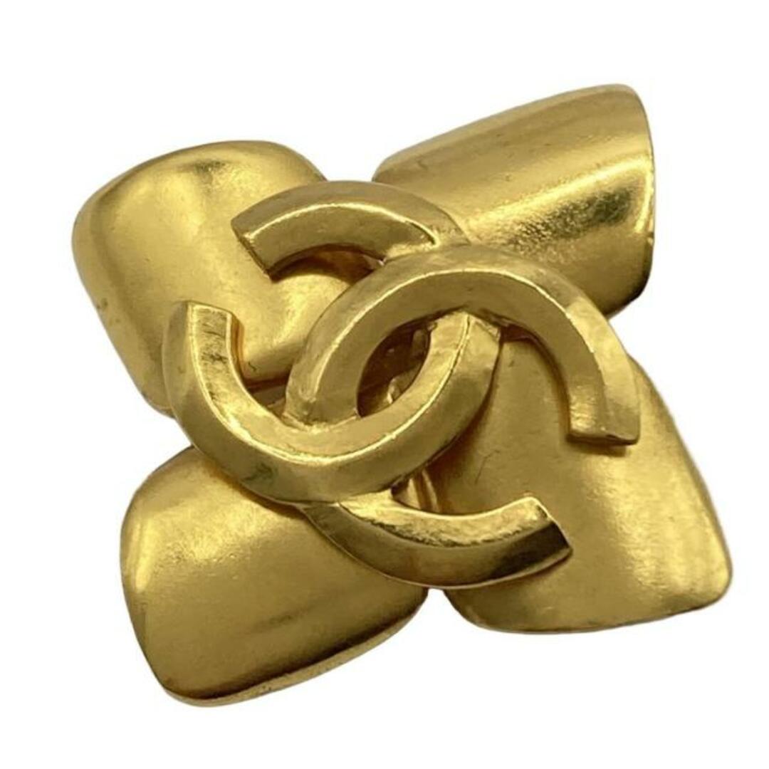 CHANEL - CHANEL(シャネル) ブローチ美品 ココマーク ゴールドの CHANEL - CHANEL(シャネル) ブローチ美品 ココマーク ゴールドの