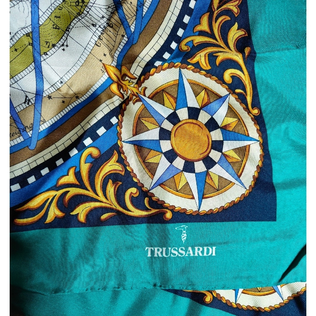 Trussardi - TRUSSARDI トラサルディ シルクスカーフの通販 by Trussardi - TRUSSARDI トラサルディ シルクスカーフの通販 by