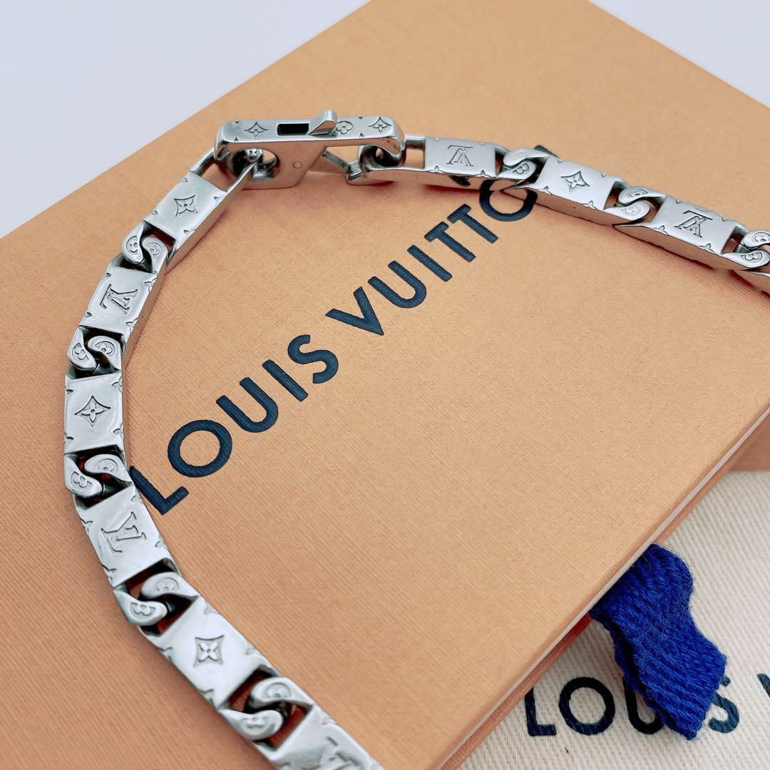 LOUIS VUITTON - LOUIS VUITTON ネックレス タイドアップ LOUIS VUITTON - LOUIS VUITTON ネックレス タイドアップ
