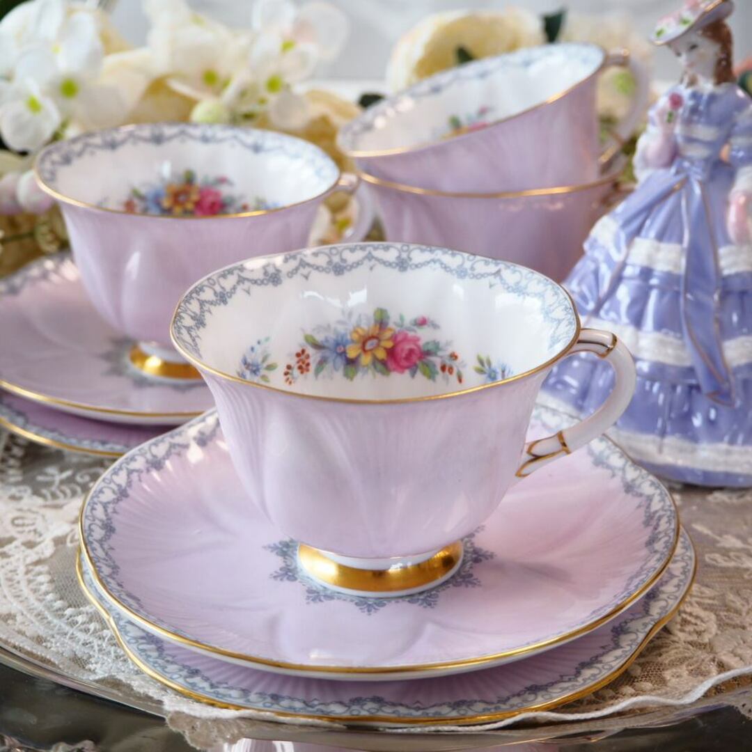 Royal Doulton - ~幻のライラック~シェリー クロッシェ トリオ Royal Doulton - ~幻のライラック~シェリー クロッシェ トリオ