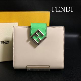 FENDI(財布 ・ マルチカラー)のフリマアイテム一覧 FENDI(財布 ・ マルチカラー)のフリマアイテム一覧