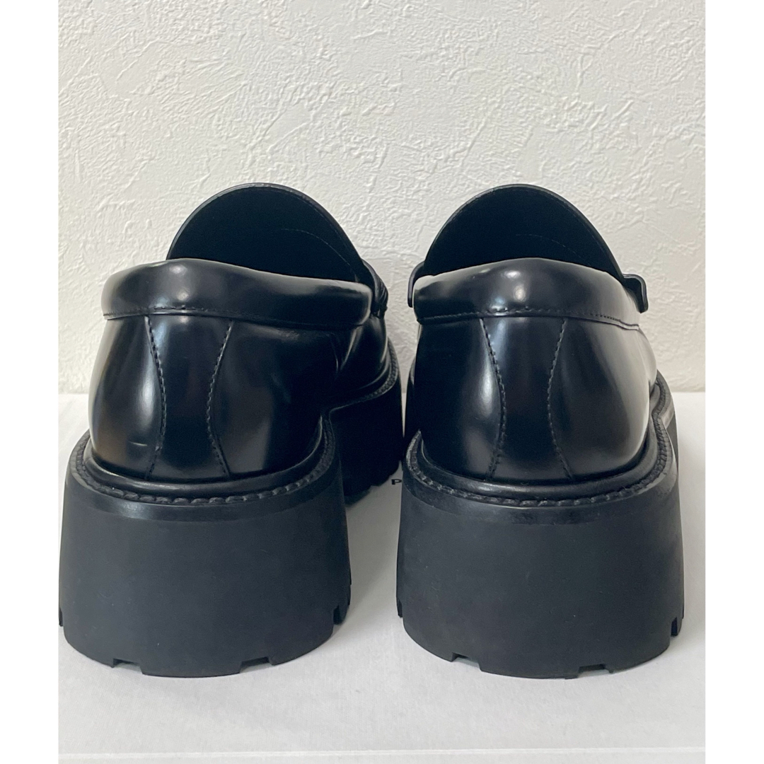 CELINE - Celine トリオンフ バルキーペニー チャンキー CELINE - Celine トリオンフ バルキーペニー チャンキー
