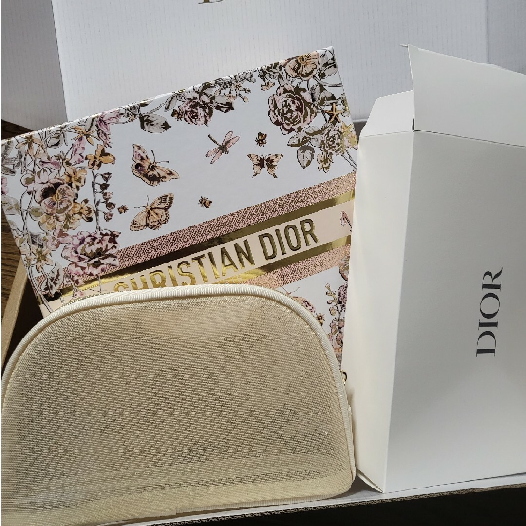 Christian Dior - 【新品未使用】dior 限定ポーチ&ボックス Christian Dior - 【新品未使用】dior 限定ポーチ&ボックス