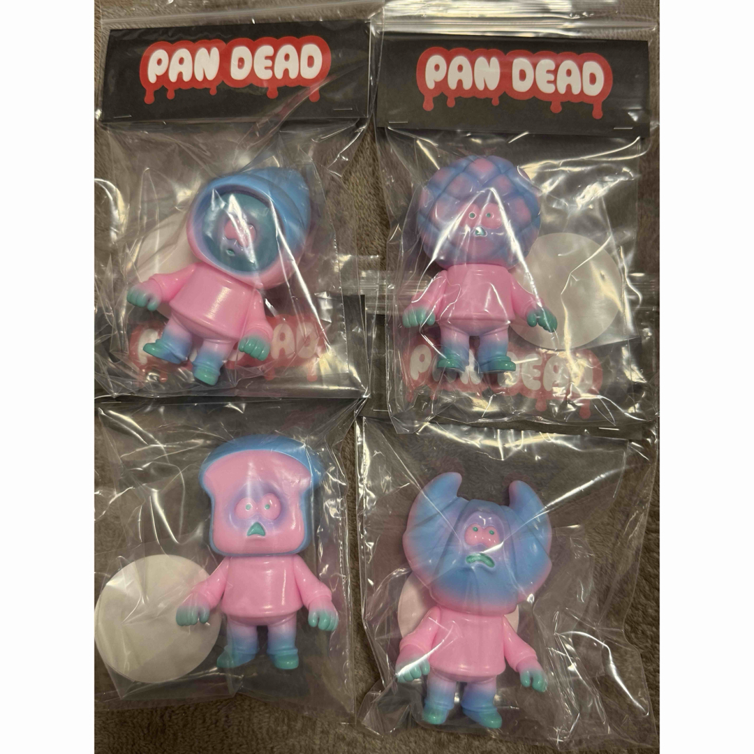 BANDAI - human robot パステルピンク限定カラーPAN DEAD BANDAI - human robot パステルピンク限定カラーPAN DEAD