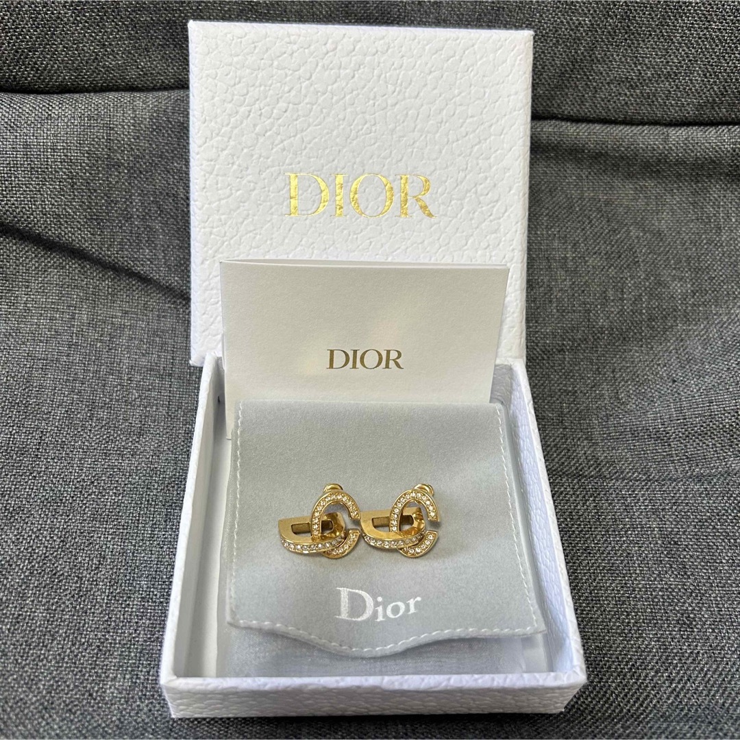 Dior - DIOR♡ディオール♡CD Lock ピアス♡アクセサリーの通販 Dior - DIOR♡ディオール♡CD Lock ピアス♡アクセサリーの通販