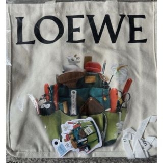 LOEWE - ロエベ バックルトートバッグ ソフトグレインカーフ LOEWE - ロエベ バックルトートバッグ ソフトグレインカーフ
