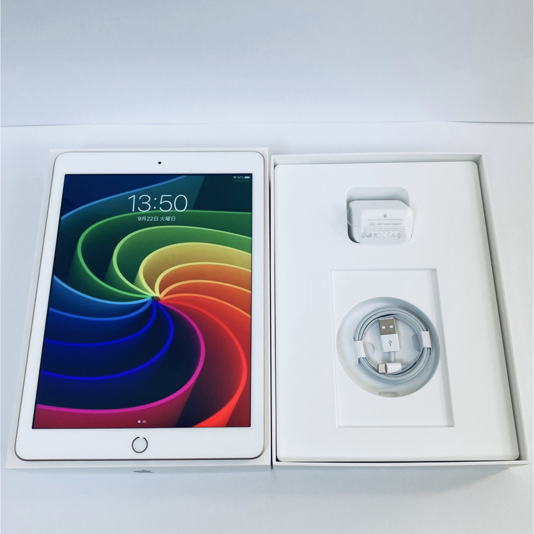 iPad - 【美品】 Apple iPad 第7世代 Wi-Fi 32GBの通販 by なお iPad - 【美品】 Apple iPad 第7世代 Wi-Fi 32GBの通販 by なお