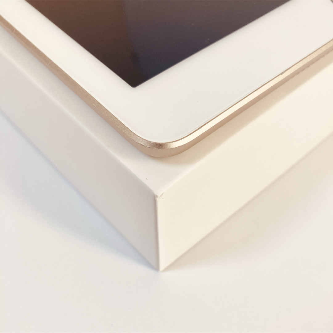 iPad - 【美品】 Apple iPad 第7世代 Wi-Fi 32GBの通販 by なお iPad - 【美品】 Apple iPad 第7世代 Wi-Fi 32GBの通販 by なお