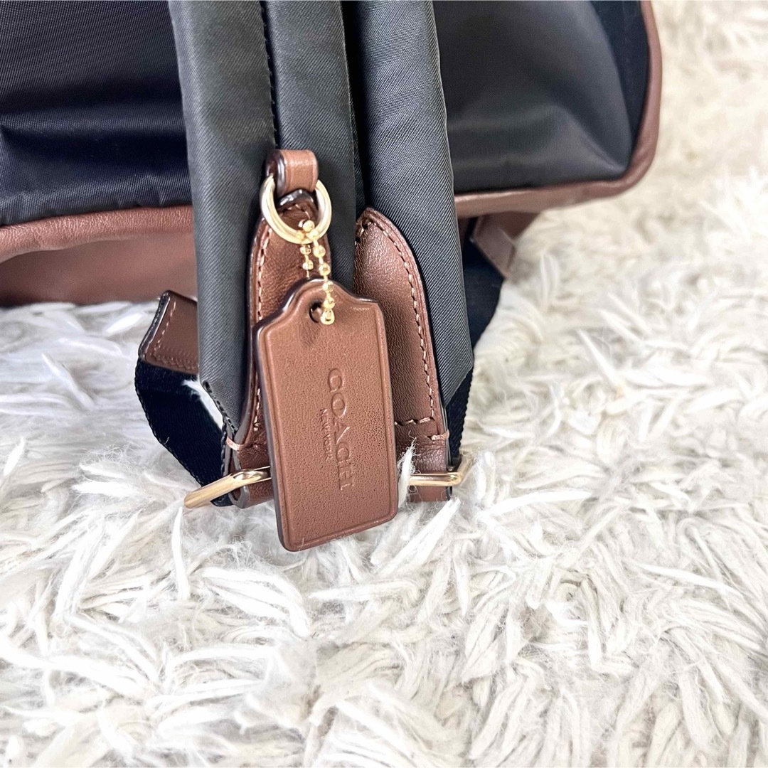 COACH - 【極美品】COACH リュック ブラウン PVC F32200の通販 COACH - 【極美品】COACH リュック ブラウン PVC F32200の通販